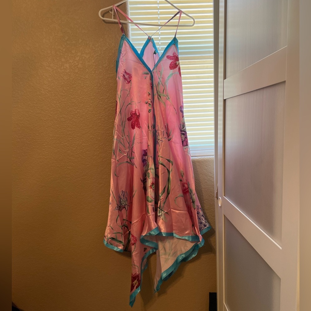 So Good Pink Blue Floral Flowy Dress Brand New NWT